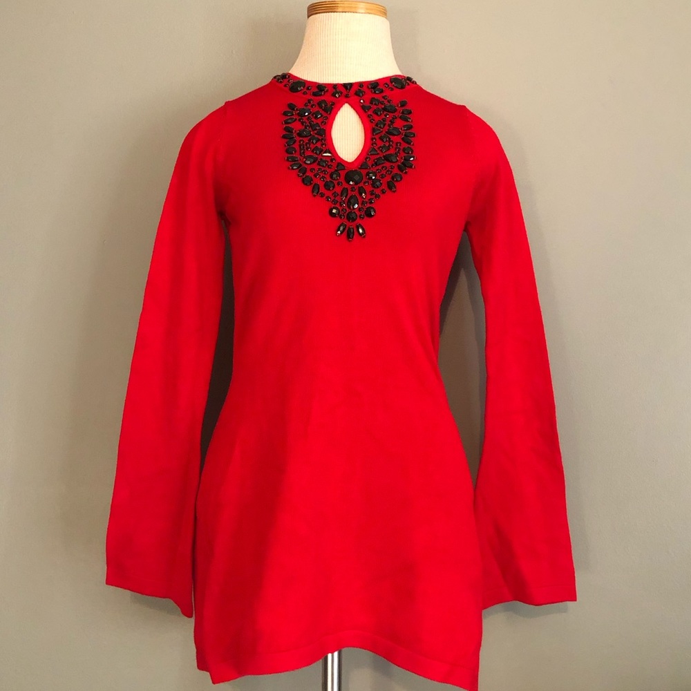 Embellished Keyhole Tunic Sweater by Esperanza